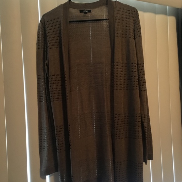 Brown cardigan - Picture 1 of 1